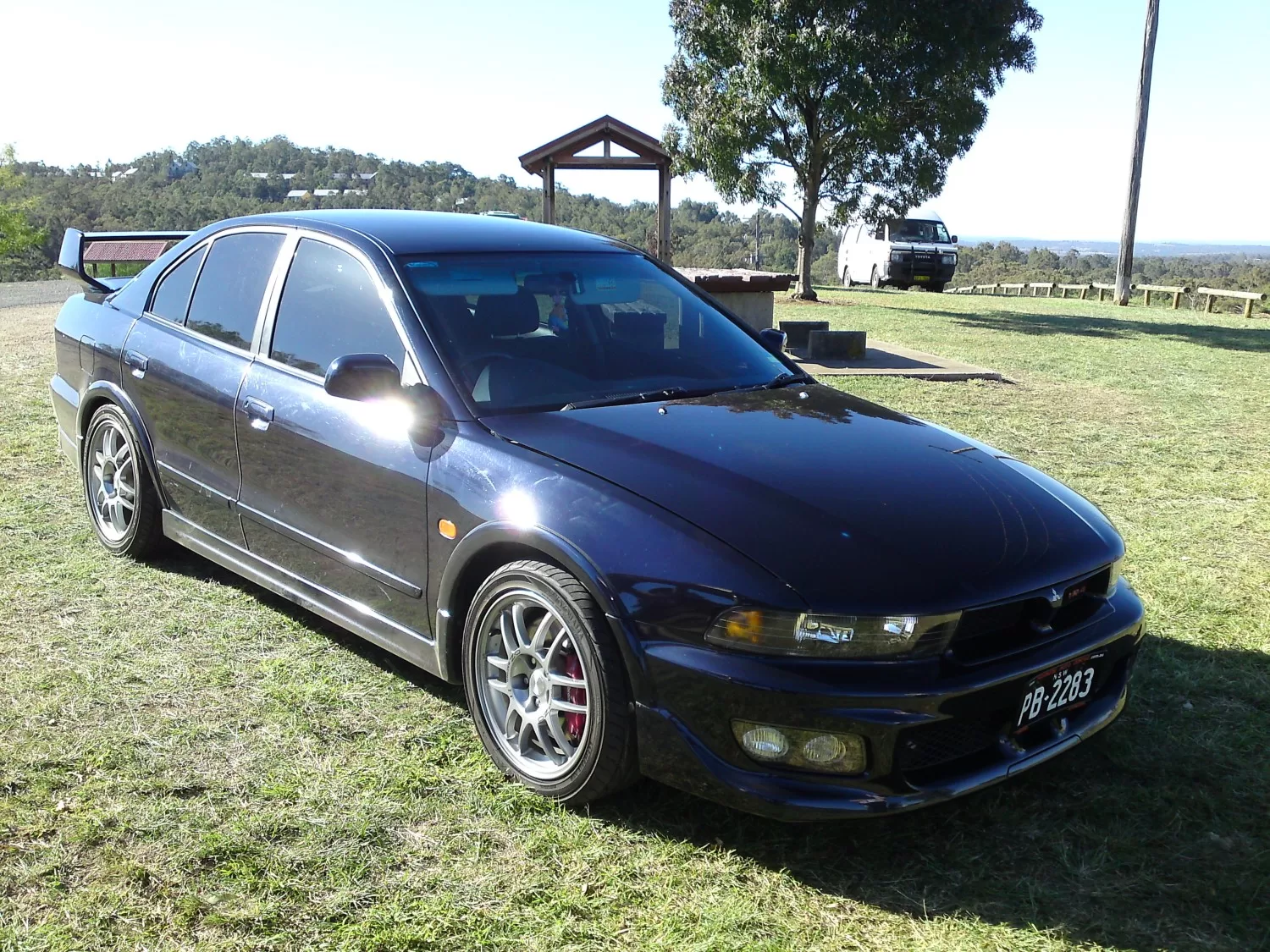 High-Tech Mitsubishi Galant VR-4插图5