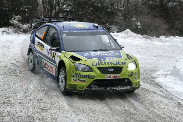 Ford Focus Rally Car WRC – Blue Oval Victory in Rallying插图5