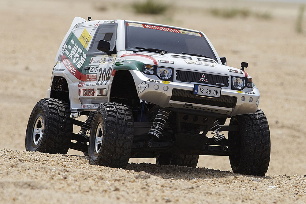 How Mitsubishi Dominated Dakar with the Pajero缩略图