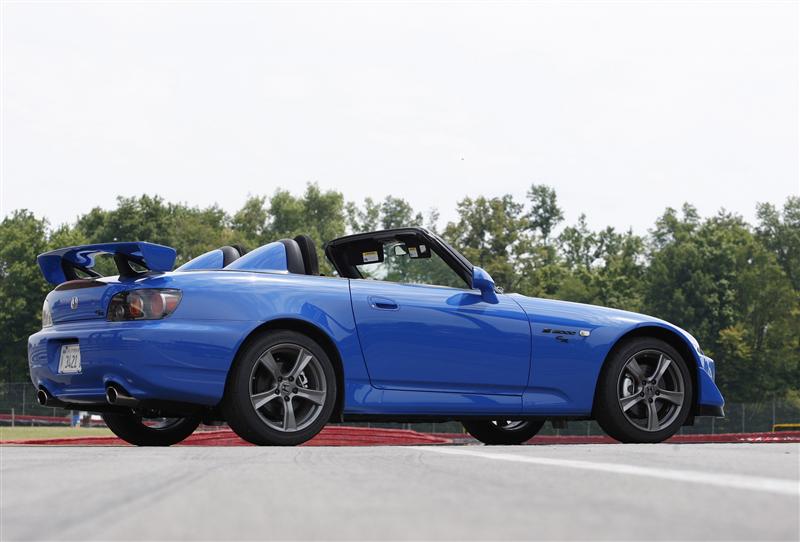 The JDM Honda S2000 – Lightweight Roadster Perfection插图5