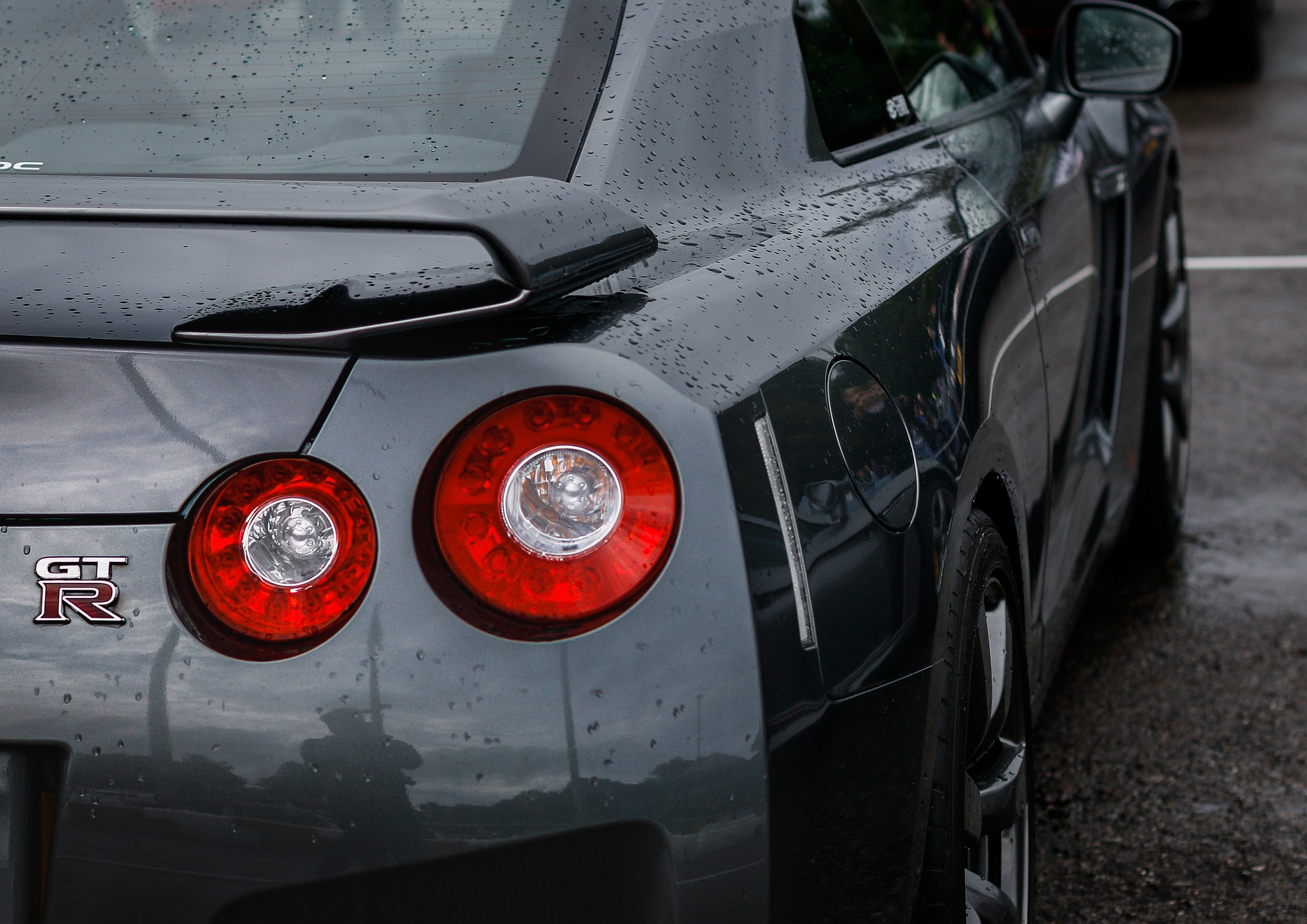 Nissan Skyline GT-R – JDM Icon and Paul Walker’s Legacy插图1