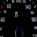 what does traction control light mean