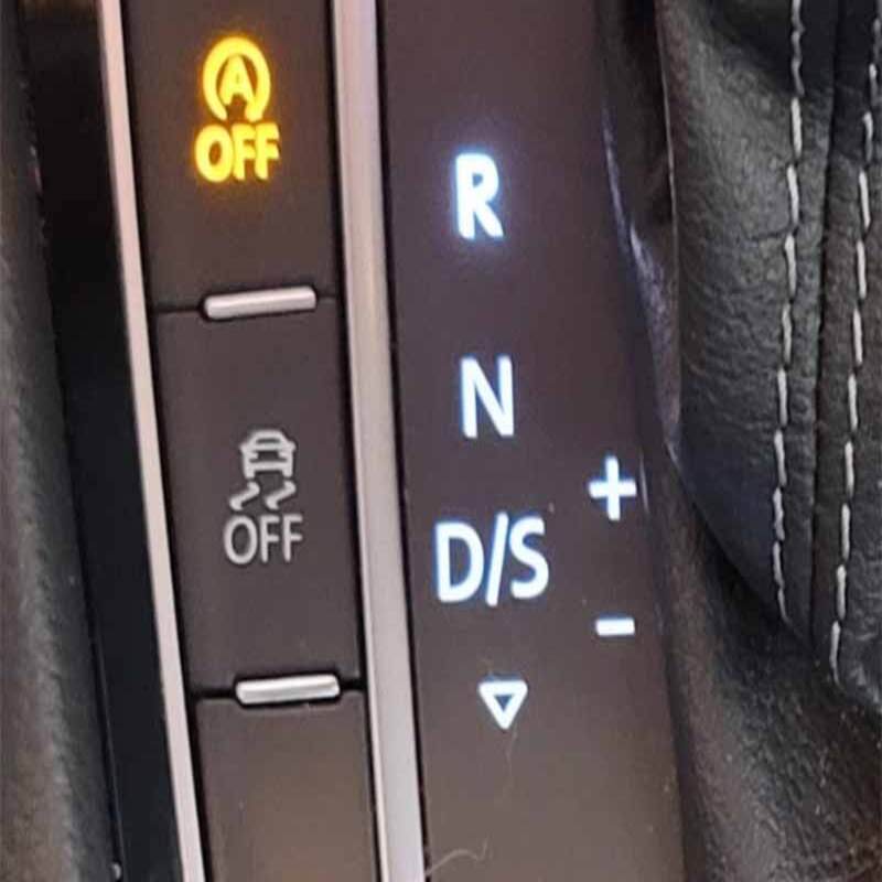 abs and traction control light on jeep