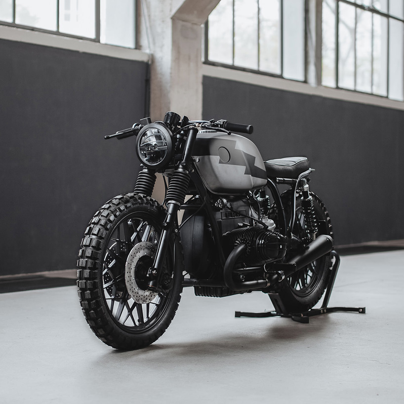 cafe racer motorcycle