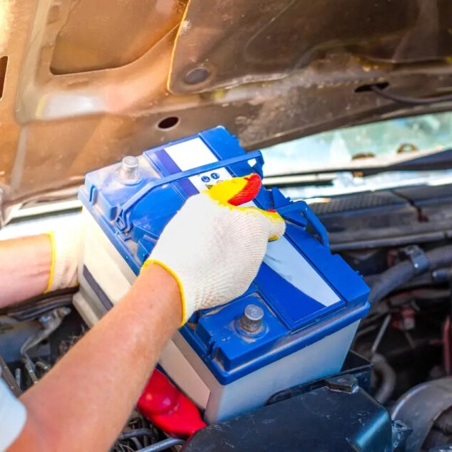 disconnect car battery