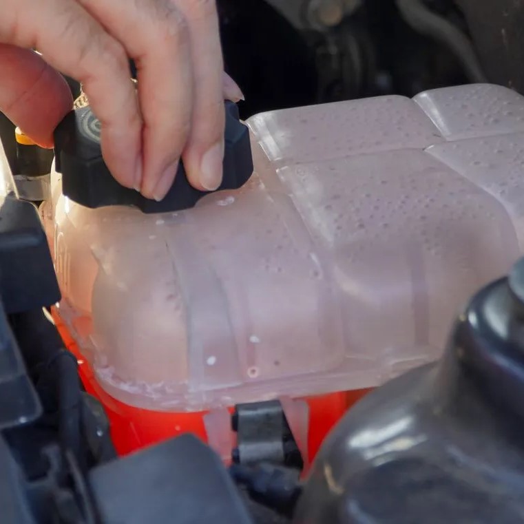 how to add coolant to car