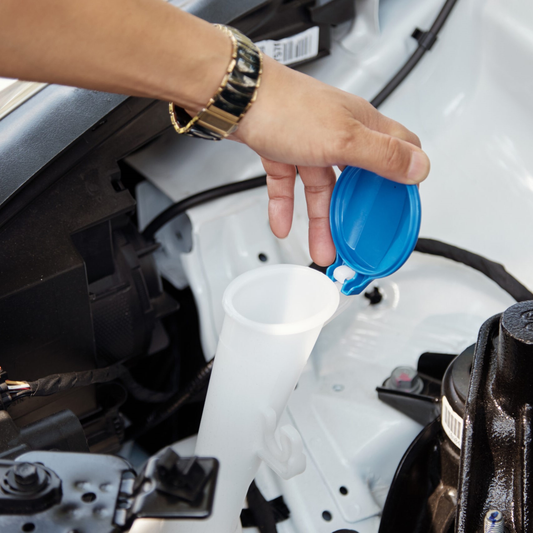 how to add coolant to car