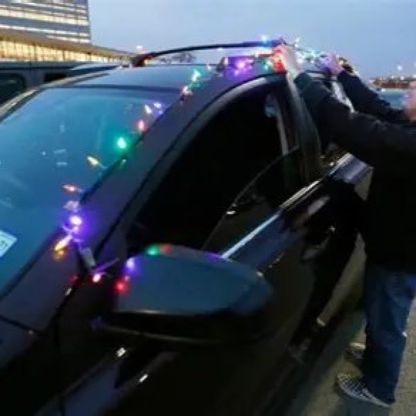 christmas lights on car legal
