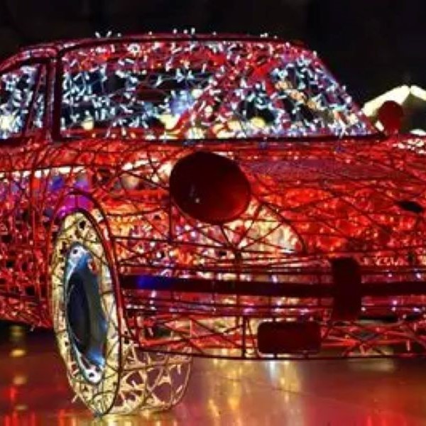 how to wrap your car in christmas lights