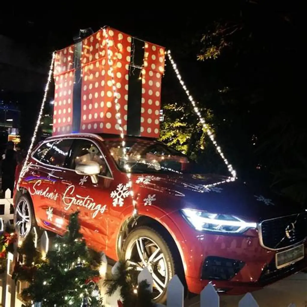 car with christmas lights