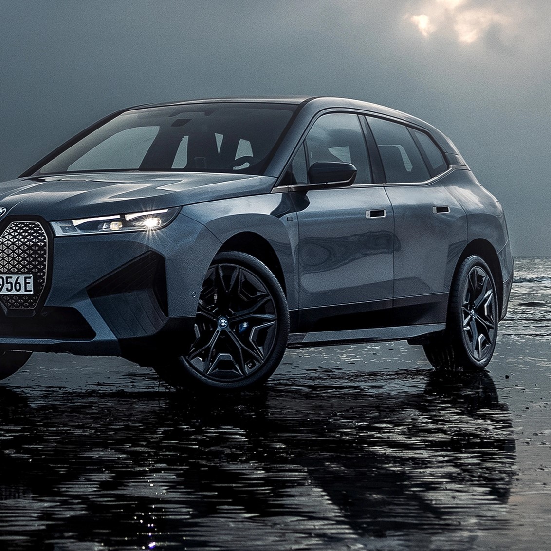 new electric bmw suv