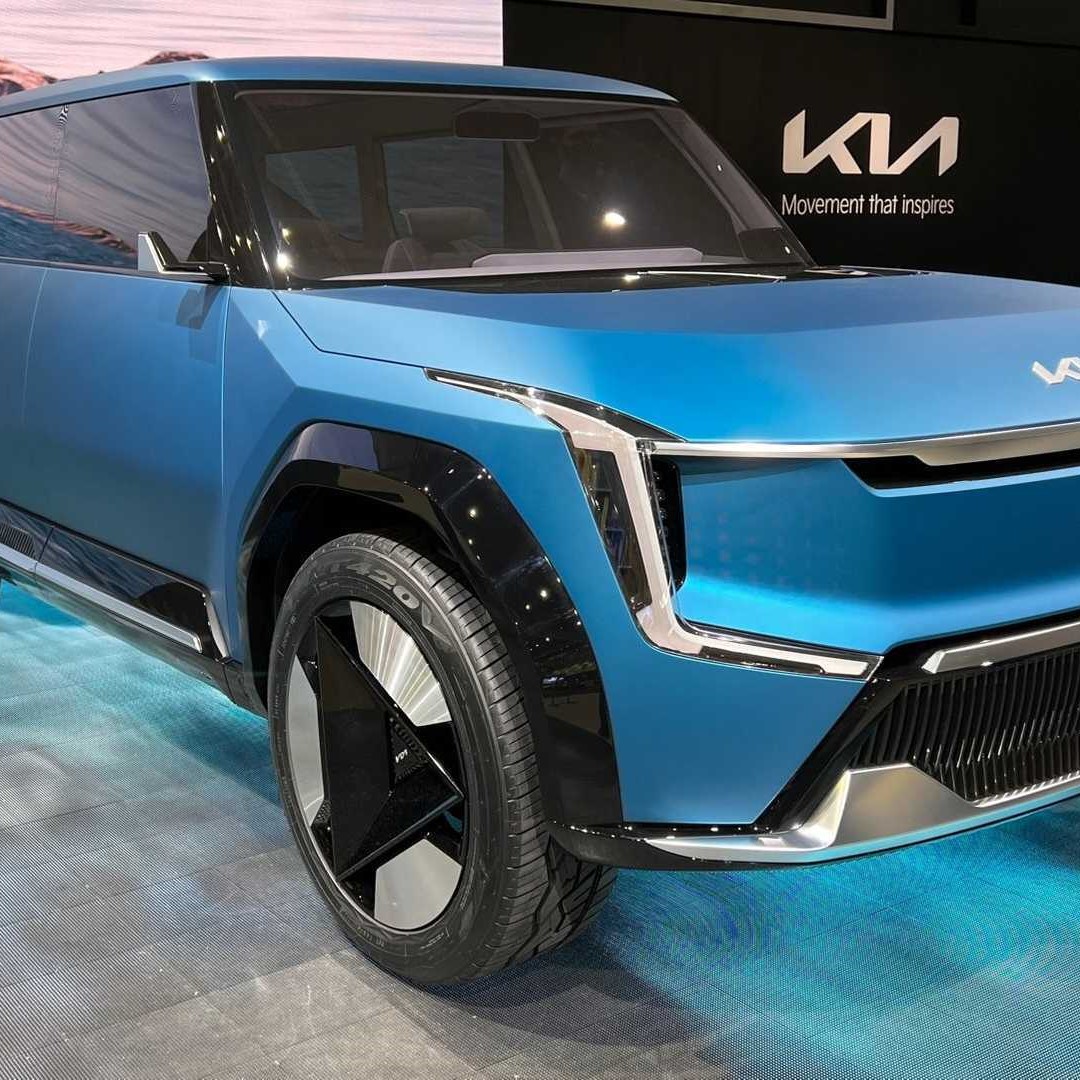 2023 electric suv