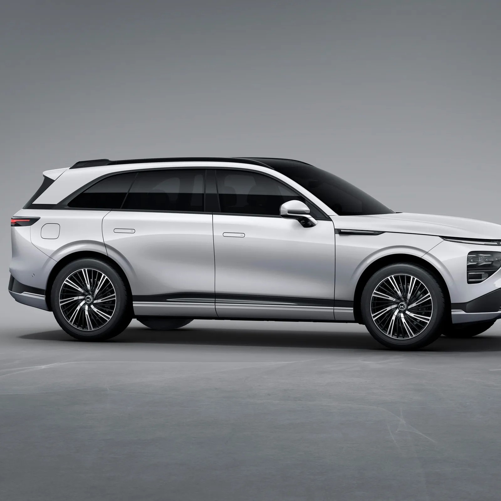 best electric suv luxury