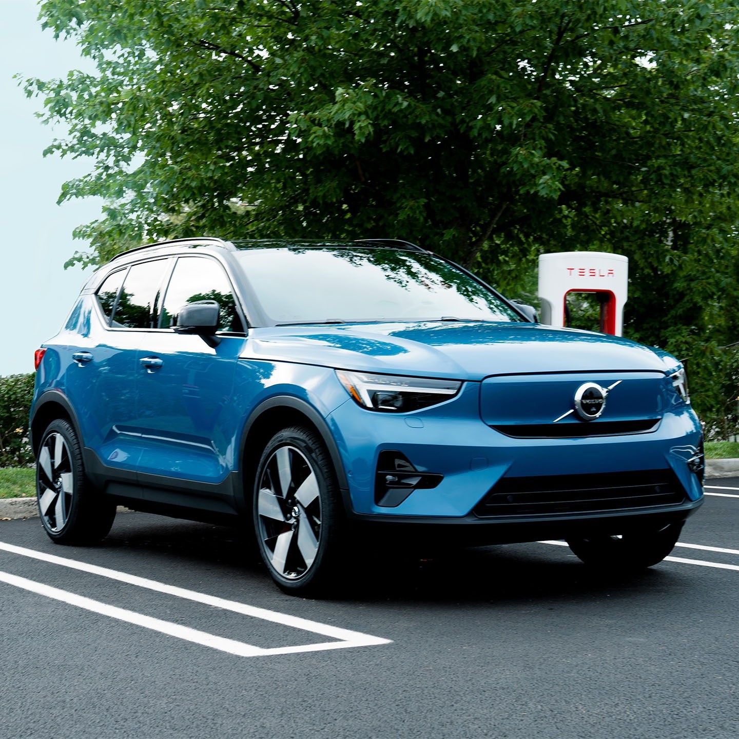 volvo all electric suv