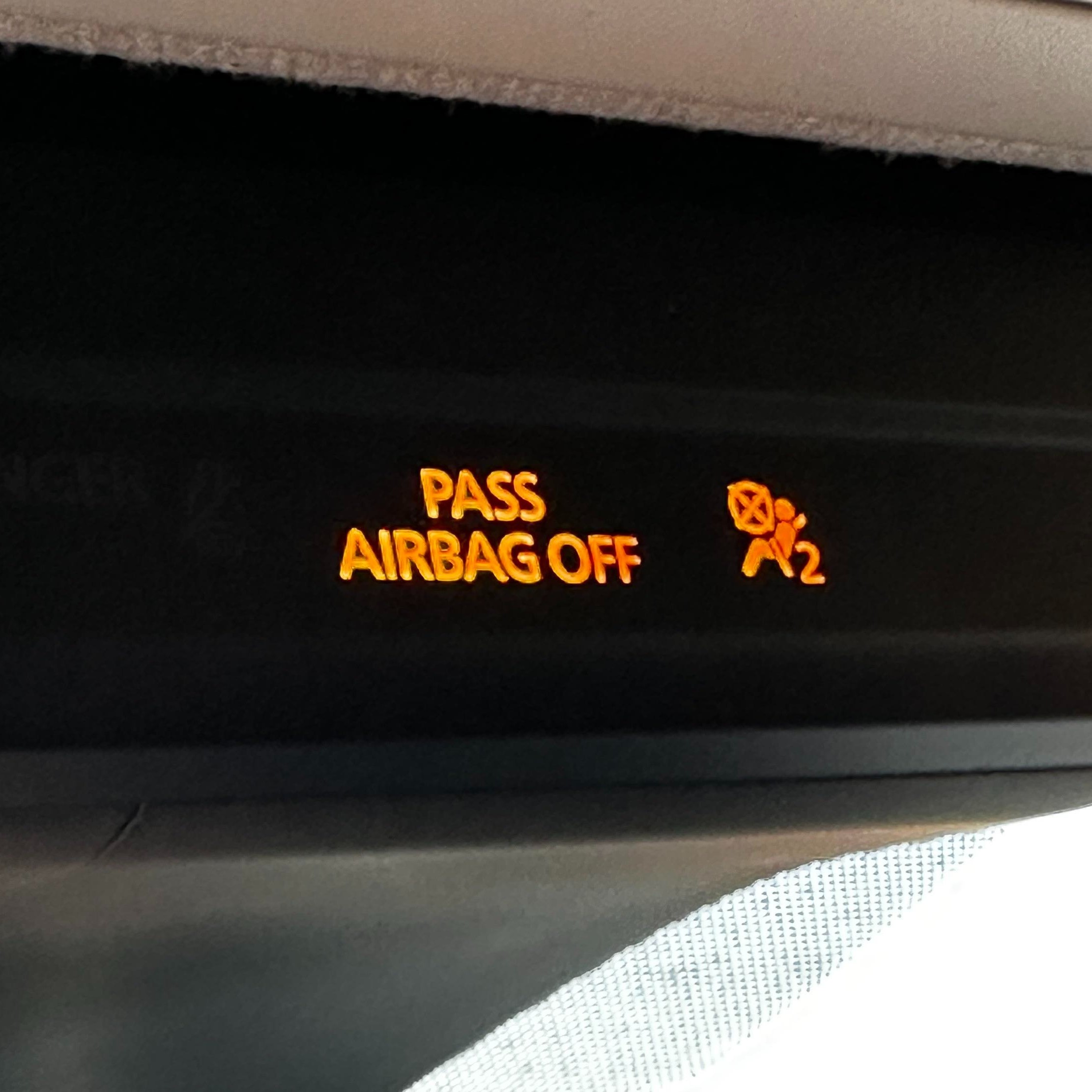 passenger airbag light