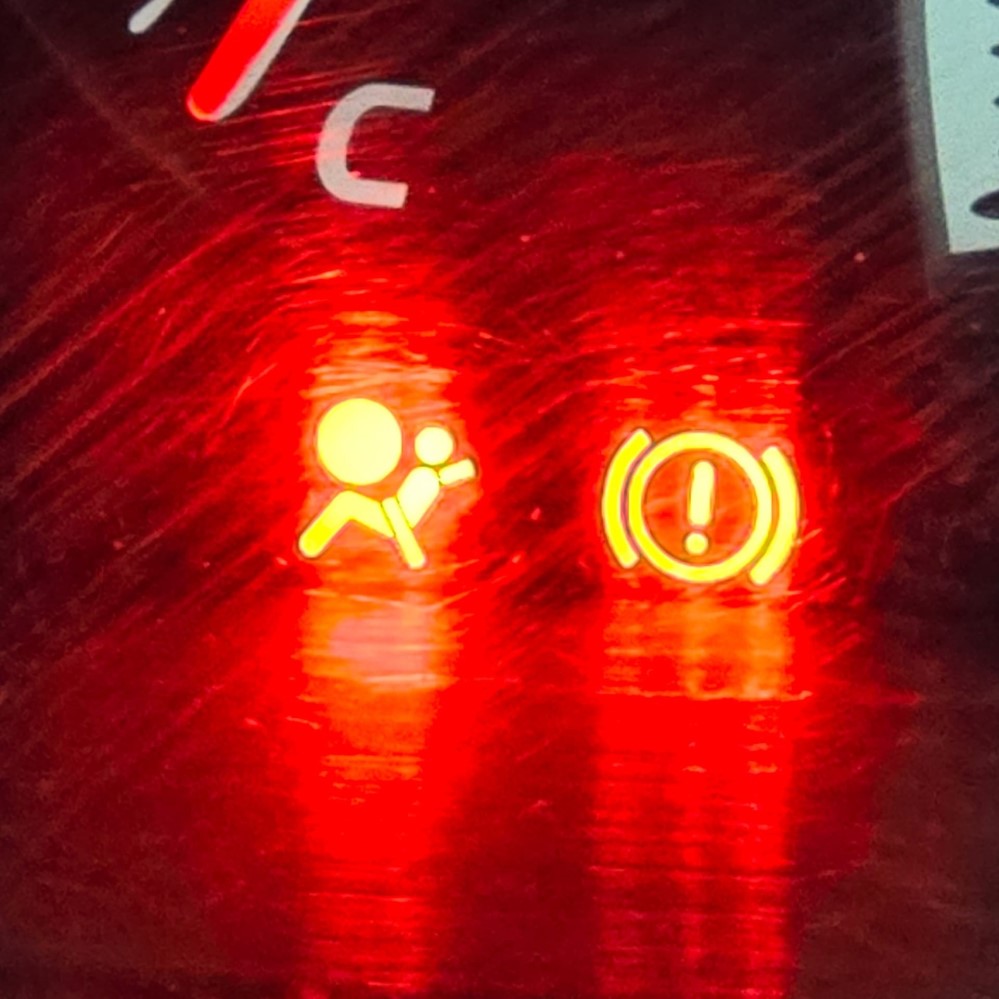 airbag warning light