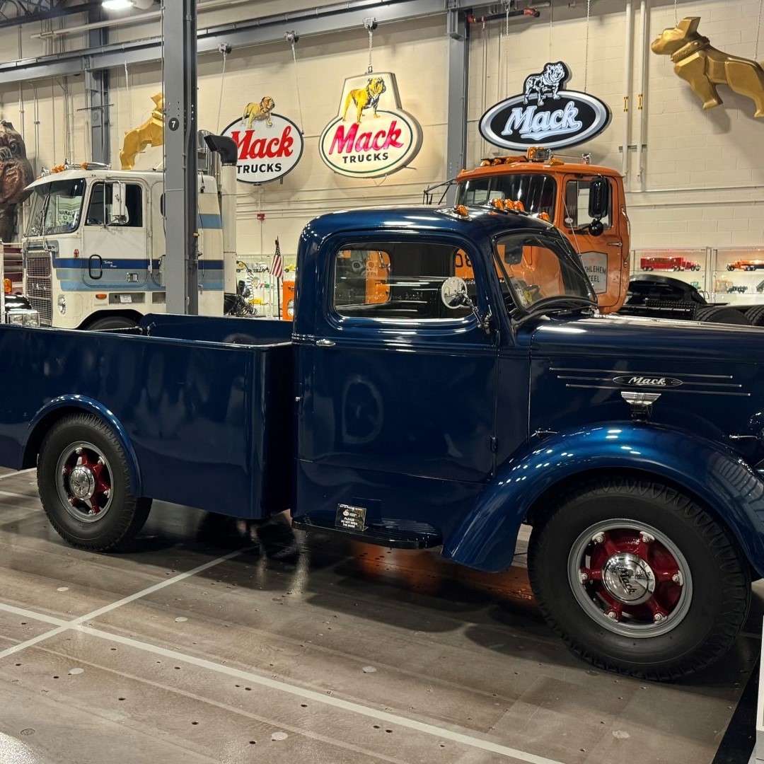 mack pickup truck