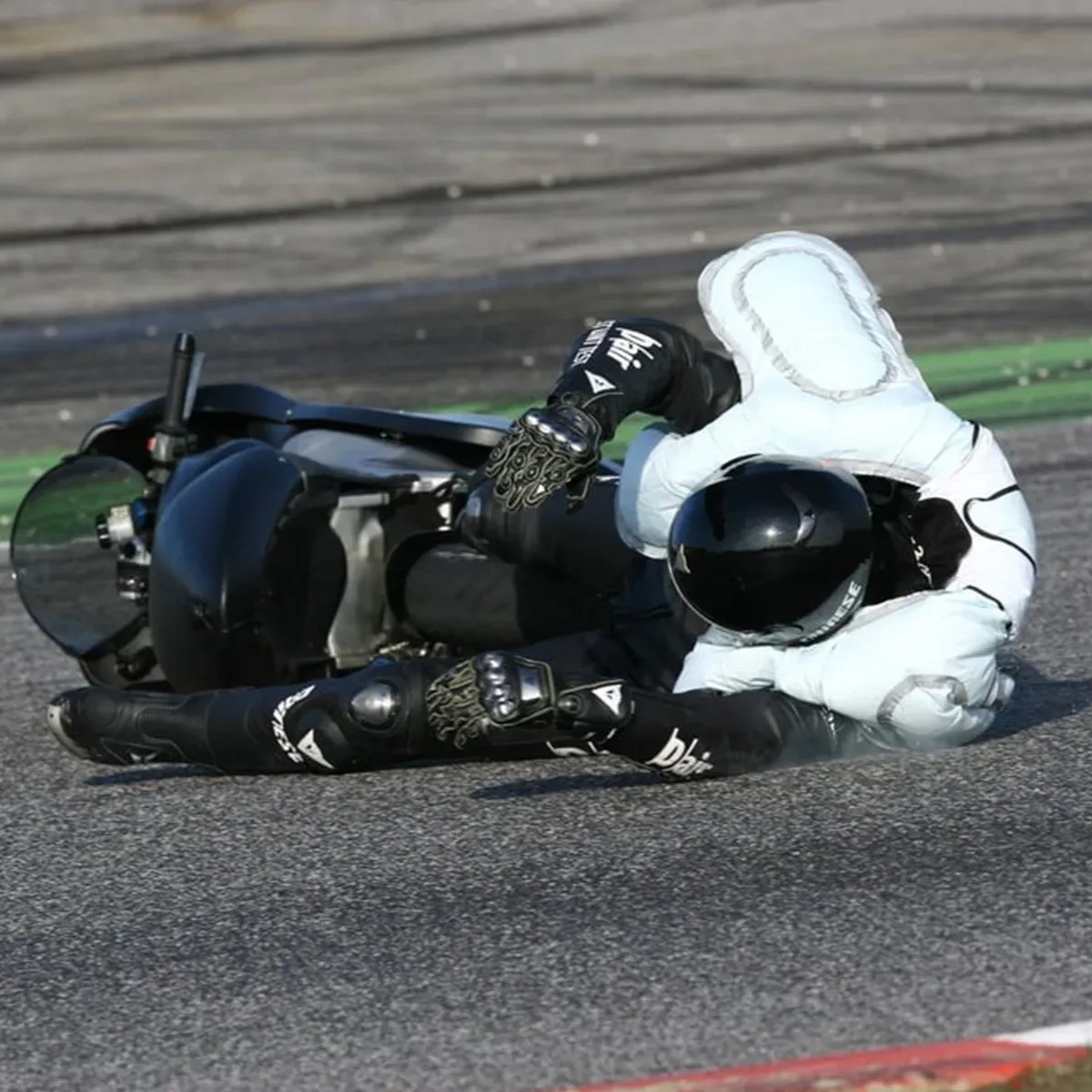 motorcycle airbag suit